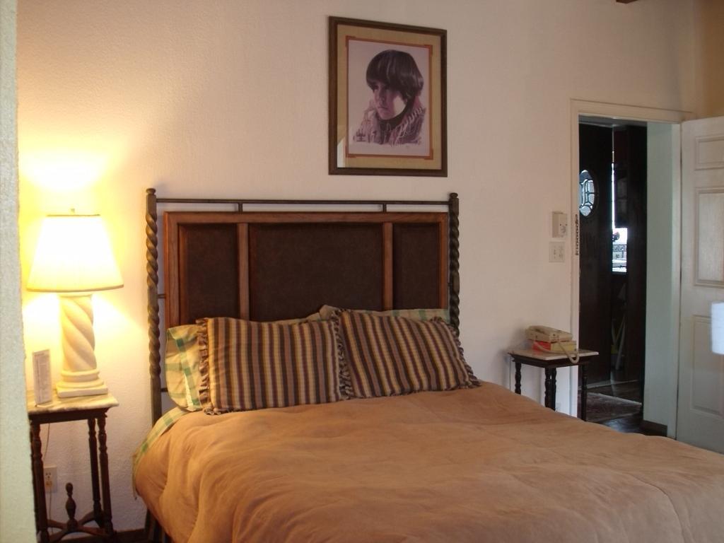 Lundeen Inn Of The Arts 라스크루시스 외부 사진